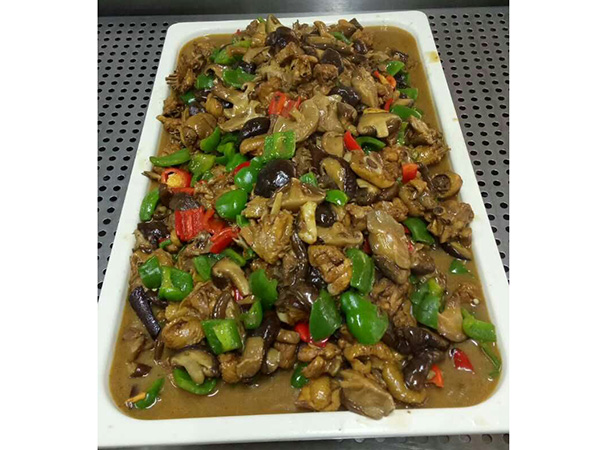 香菇炒鸭
