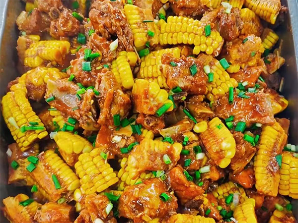 玉米烧排骨